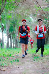 BIB: 1313, 1034
                            <button type="button" onclick="openModal(22009132)" class="btn btn-primary btn-sm float-right btn-popup" data-toggle="modal" data-target=".modal-high-quality">
                        <i class="fas fa-shopping-cart"></i> Add to Cart
                    </button>
                                            <button type="button" onclick="isThisMe(22009132, true)" class="btn btn-success btn-sm float-right btn-popup btn-isme hidden" data-toggle="tooltip" data-placement="bottom" title="นี่คือรูปของคุณใช่ไหม คลิกที่นี่เพื่อเอาเข้าอัลบั้ม">
                        <i class="fas fa-plus"></i> Add to album
                    </button>
                    <button type="button" onclick="isThisMe(22009132, false)" class="btn btn-warning btn-sm float-right btn-popup btn-isnotme hidden">
                        <i class="fas fa-ban"></i> Remove from album
                    </button>