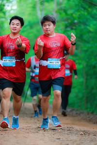 BIB: 1322, 1296
                            <button type="button" onclick="openModal(22026106)" class="btn btn-primary btn-sm float-right btn-popup" data-toggle="modal" data-target=".modal-high-quality">
                        <i class="fas fa-shopping-cart"></i> Add to Cart
                    </button>
                                            <button type="button" onclick="isThisMe(22026106, true)" class="btn btn-success btn-sm float-right btn-popup btn-isme hidden" data-toggle="tooltip" data-placement="bottom" title="นี่คือรูปของคุณใช่ไหม คลิกที่นี่เพื่อเอาเข้าอัลบั้ม">
                        <i class="fas fa-plus"></i> Add to album
                    </button>
                    <button type="button" onclick="isThisMe(22026106, false)" class="btn btn-warning btn-sm float-right btn-popup btn-isnotme hidden">
                        <i class="fas fa-ban"></i> Remove from album
                    </button>