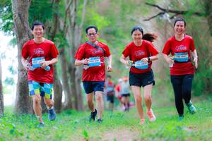 BIB: 1278, 1235
                            <button type="button" onclick="openModal(22009500)" class="btn btn-primary btn-sm float-right btn-popup" data-toggle="modal" data-target=".modal-high-quality">
                        <i class="fas fa-shopping-cart"></i> Add to Cart
                    </button>
                                            <button type="button" onclick="isThisMe(22009500, true)" class="btn btn-success btn-sm float-right btn-popup btn-isme hidden" data-toggle="tooltip" data-placement="bottom" title="นี่คือรูปของคุณใช่ไหม คลิกที่นี่เพื่อเอาเข้าอัลบั้ม">
                        <i class="fas fa-plus"></i> Add to album
                    </button>
                    <button type="button" onclick="isThisMe(22009500, false)" class="btn btn-warning btn-sm float-right btn-popup btn-isnotme hidden">
                        <i class="fas fa-ban"></i> Remove from album
                    </button>