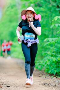 BIB: 1370
                            <button type="button" onclick="openModal(22113218)" class="btn btn-primary btn-sm float-right btn-popup" data-toggle="modal" data-target=".modal-high-quality">
                        <i class="fas fa-shopping-cart"></i> Add to Cart
                    </button>
                                            <button type="button" onclick="isThisMe(22113218, true)" class="btn btn-success btn-sm float-right btn-popup btn-isme hidden" data-toggle="tooltip" data-placement="bottom" title="นี่คือรูปของคุณใช่ไหม คลิกที่นี่เพื่อเอาเข้าอัลบั้ม">
                        <i class="fas fa-plus"></i> Add to album
                    </button>
                    <button type="button" onclick="isThisMe(22113218, false)" class="btn btn-warning btn-sm float-right btn-popup btn-isnotme hidden">
                        <i class="fas fa-ban"></i> Remove from album
                    </button>