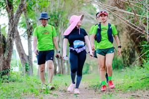 BIB: 3370
                            <button type="button" onclick="openModal(22106219)" class="btn btn-primary btn-sm float-right btn-popup" data-toggle="modal" data-target=".modal-high-quality">
                        <i class="fas fa-shopping-cart"></i> Add to Cart
                    </button>
                                            <button type="button" onclick="isThisMe(22106219, true)" class="btn btn-success btn-sm float-right btn-popup btn-isme hidden" data-toggle="tooltip" data-placement="bottom" title="นี่คือรูปของคุณใช่ไหม คลิกที่นี่เพื่อเอาเข้าอัลบั้ม">
                        <i class="fas fa-plus"></i> Add to album
                    </button>
                    <button type="button" onclick="isThisMe(22106219, false)" class="btn btn-warning btn-sm float-right btn-popup btn-isnotme hidden">
                        <i class="fas fa-ban"></i> Remove from album
                    </button>