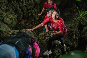 BIB: 
                            <button type="button" onclick="openModal(22086152)" class="btn btn-primary btn-sm float-right btn-popup" data-toggle="modal" data-target=".modal-high-quality">
                        <i class="fas fa-shopping-cart"></i> Add to Cart
                    </button>
                                            <button type="button" onclick="isThisMe(22086152, true)" class="btn btn-success btn-sm float-right btn-popup btn-isme hidden" data-toggle="tooltip" data-placement="bottom" title="นี่คือรูปของคุณใช่ไหม คลิกที่นี่เพื่อเอาเข้าอัลบั้ม">
                        <i class="fas fa-plus"></i> Add to album
                    </button>
                    <button type="button" onclick="isThisMe(22086152, false)" class="btn btn-warning btn-sm float-right btn-popup btn-isnotme hidden">
                        <i class="fas fa-ban"></i> Remove from album
                    </button>