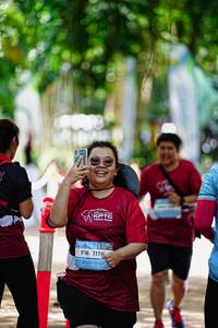 BIB: 1178
                            <button type="button" onclick="openModal(22022364)" class="btn btn-primary btn-sm float-right btn-popup" data-toggle="modal" data-target=".modal-high-quality">
                        <i class="fas fa-shopping-cart"></i> Add to Cart
                    </button>
                                            <button type="button" onclick="isThisMe(22022364, true)" class="btn btn-success btn-sm float-right btn-popup btn-isme hidden" data-toggle="tooltip" data-placement="bottom" title="นี่คือรูปของคุณใช่ไหม คลิกที่นี่เพื่อเอาเข้าอัลบั้ม">
                        <i class="fas fa-plus"></i> Add to album
                    </button>
                    <button type="button" onclick="isThisMe(22022364, false)" class="btn btn-warning btn-sm float-right btn-popup btn-isnotme hidden">
                        <i class="fas fa-ban"></i> Remove from album
                    </button>