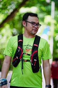 BIB: 
                            <button type="button" onclick="openModal(22022451)" class="btn btn-primary btn-sm float-right btn-popup" data-toggle="modal" data-target=".modal-high-quality">
                        <i class="fas fa-shopping-cart"></i> Add to Cart
                    </button>
                                            <button type="button" onclick="isThisMe(22022451, true)" class="btn btn-success btn-sm float-right btn-popup btn-isme hidden" data-toggle="tooltip" data-placement="bottom" title="นี่คือรูปของคุณใช่ไหม คลิกที่นี่เพื่อเอาเข้าอัลบั้ม">
                        <i class="fas fa-plus"></i> Add to album
                    </button>
                    <button type="button" onclick="isThisMe(22022451, false)" class="btn btn-warning btn-sm float-right btn-popup btn-isnotme hidden">
                        <i class="fas fa-ban"></i> Remove from album
                    </button>