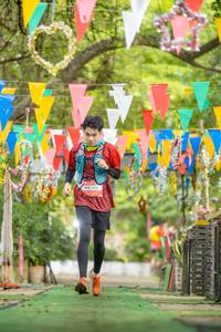 BIB: 2115
                            <button type="button" onclick="openModal(22001586)" class="btn btn-primary btn-sm float-right btn-popup" data-toggle="modal" data-target=".modal-high-quality">
                        <i class="fas fa-shopping-cart"></i> Add to Cart
                    </button>
                                            <button type="button" onclick="isThisMe(22001586, true)" class="btn btn-success btn-sm float-right btn-popup btn-isme hidden" data-toggle="tooltip" data-placement="bottom" title="นี่คือรูปของคุณใช่ไหม คลิกที่นี่เพื่อเอาเข้าอัลบั้ม">
                        <i class="fas fa-plus"></i> Add to album
                    </button>
                    <button type="button" onclick="isThisMe(22001586, false)" class="btn btn-warning btn-sm float-right btn-popup btn-isnotme hidden">
                        <i class="fas fa-ban"></i> Remove from album
                    </button>