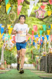 BIB: 5175
                            <button type="button" onclick="openModal(22008228)" class="btn btn-primary btn-sm float-right btn-popup" data-toggle="modal" data-target=".modal-high-quality">
                        <i class="fas fa-shopping-cart"></i> Add to Cart
                    </button>
                                            <button type="button" onclick="isThisMe(22008228, true)" class="btn btn-success btn-sm float-right btn-popup btn-isme hidden" data-toggle="tooltip" data-placement="bottom" title="นี่คือรูปของคุณใช่ไหม คลิกที่นี่เพื่อเอาเข้าอัลบั้ม">
                        <i class="fas fa-plus"></i> Add to album
                    </button>
                    <button type="button" onclick="isThisMe(22008228, false)" class="btn btn-warning btn-sm float-right btn-popup btn-isnotme hidden">
                        <i class="fas fa-ban"></i> Remove from album
                    </button>