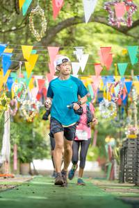 BIB: 2935, 1332
                            <button type="button" onclick="openModal(22009983)" class="btn btn-primary btn-sm float-right btn-popup" data-toggle="modal" data-target=".modal-high-quality">
                        <i class="fas fa-shopping-cart"></i> Add to Cart
                    </button>
                                            <button type="button" onclick="isThisMe(22009983, true)" class="btn btn-success btn-sm float-right btn-popup btn-isme hidden" data-toggle="tooltip" data-placement="bottom" title="นี่คือรูปของคุณใช่ไหม คลิกที่นี่เพื่อเอาเข้าอัลบั้ม">
                        <i class="fas fa-plus"></i> Add to album
                    </button>
                    <button type="button" onclick="isThisMe(22009983, false)" class="btn btn-warning btn-sm float-right btn-popup btn-isnotme hidden">
                        <i class="fas fa-ban"></i> Remove from album
                    </button>