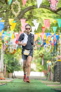 BIB: 440, 5009
                            <button type="button" onclick="openModal(22008517)" class="btn btn-primary btn-sm float-right btn-popup" data-toggle="modal" data-target=".modal-high-quality">
                        <i class="fas fa-shopping-cart"></i> Add to Cart
                    </button>
                                            <button type="button" onclick="isThisMe(22008517, true)" class="btn btn-success btn-sm float-right btn-popup btn-isme hidden" data-toggle="tooltip" data-placement="bottom" title="นี่คือรูปของคุณใช่ไหม คลิกที่นี่เพื่อเอาเข้าอัลบั้ม">
                        <i class="fas fa-plus"></i> Add to album
                    </button>
                    <button type="button" onclick="isThisMe(22008517, false)" class="btn btn-warning btn-sm float-right btn-popup btn-isnotme hidden">
                        <i class="fas fa-ban"></i> Remove from album
                    </button>