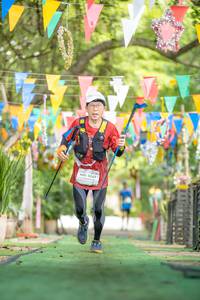 BIB: 4900
                            <button type="button" onclick="openModal(22009882)" class="btn btn-primary btn-sm float-right btn-popup" data-toggle="modal" data-target=".modal-high-quality">
                        <i class="fas fa-shopping-cart"></i> Add to Cart
                    </button>
                                            <button type="button" onclick="isThisMe(22009882, true)" class="btn btn-success btn-sm float-right btn-popup btn-isme hidden" data-toggle="tooltip" data-placement="bottom" title="นี่คือรูปของคุณใช่ไหม คลิกที่นี่เพื่อเอาเข้าอัลบั้ม">
                        <i class="fas fa-plus"></i> Add to album
                    </button>
                    <button type="button" onclick="isThisMe(22009882, false)" class="btn btn-warning btn-sm float-right btn-popup btn-isnotme hidden">
                        <i class="fas fa-ban"></i> Remove from album
                    </button>