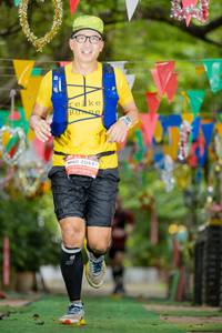 BIB: 2043, 200
                            <button type="button" onclick="openModal(22030259)" class="btn btn-primary btn-sm float-right btn-popup" data-toggle="modal" data-target=".modal-high-quality">
                        <i class="fas fa-shopping-cart"></i> Add to Cart
                    </button>
                                            <button type="button" onclick="isThisMe(22030259, true)" class="btn btn-success btn-sm float-right btn-popup btn-isme hidden" data-toggle="tooltip" data-placement="bottom" title="นี่คือรูปของคุณใช่ไหม คลิกที่นี่เพื่อเอาเข้าอัลบั้ม">
                        <i class="fas fa-plus"></i> Add to album
                    </button>
                    <button type="button" onclick="isThisMe(22030259, false)" class="btn btn-warning btn-sm float-right btn-popup btn-isnotme hidden">
                        <i class="fas fa-ban"></i> Remove from album
                    </button>