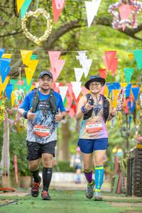 BIB: 2107, 2104
                            <button type="button" onclick="openModal(22000735)" class="btn btn-primary btn-sm float-right btn-popup" data-toggle="modal" data-target=".modal-high-quality">
                        <i class="fas fa-shopping-cart"></i> Add to Cart
                    </button>
                                            <button type="button" onclick="isThisMe(22000735, true)" class="btn btn-success btn-sm float-right btn-popup btn-isme hidden" data-toggle="tooltip" data-placement="bottom" title="นี่คือรูปของคุณใช่ไหม คลิกที่นี่เพื่อเอาเข้าอัลบั้ม">
                        <i class="fas fa-plus"></i> Add to album
                    </button>
                    <button type="button" onclick="isThisMe(22000735, false)" class="btn btn-warning btn-sm float-right btn-popup btn-isnotme hidden">
                        <i class="fas fa-ban"></i> Remove from album
                    </button>