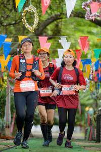 BIB: 2197, 2275
                            <button type="button" onclick="openModal(22032318)" class="btn btn-primary btn-sm float-right btn-popup" data-toggle="modal" data-target=".modal-high-quality">
                        <i class="fas fa-shopping-cart"></i> Add to Cart
                    </button>
                                            <button type="button" onclick="isThisMe(22032318, true)" class="btn btn-success btn-sm float-right btn-popup btn-isme hidden" data-toggle="tooltip" data-placement="bottom" title="นี่คือรูปของคุณใช่ไหม คลิกที่นี่เพื่อเอาเข้าอัลบั้ม">
                        <i class="fas fa-plus"></i> Add to album
                    </button>
                    <button type="button" onclick="isThisMe(22032318, false)" class="btn btn-warning btn-sm float-right btn-popup btn-isnotme hidden">
                        <i class="fas fa-ban"></i> Remove from album
                    </button>