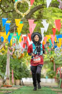 BIB: 2096
                            <button type="button" onclick="openModal(22001442)" class="btn btn-primary btn-sm float-right btn-popup" data-toggle="modal" data-target=".modal-high-quality">
                        <i class="fas fa-shopping-cart"></i> Add to Cart
                    </button>
                                            <button type="button" onclick="isThisMe(22001442, true)" class="btn btn-success btn-sm float-right btn-popup btn-isme hidden" data-toggle="tooltip" data-placement="bottom" title="นี่คือรูปของคุณใช่ไหม คลิกที่นี่เพื่อเอาเข้าอัลบั้ม">
                        <i class="fas fa-plus"></i> Add to album
                    </button>
                    <button type="button" onclick="isThisMe(22001442, false)" class="btn btn-warning btn-sm float-right btn-popup btn-isnotme hidden">
                        <i class="fas fa-ban"></i> Remove from album
                    </button>