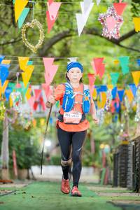 BIB: 2330
                            <button type="button" onclick="openModal(22032130)" class="btn btn-primary btn-sm float-right btn-popup" data-toggle="modal" data-target=".modal-high-quality">
                        <i class="fas fa-shopping-cart"></i> Add to Cart
                    </button>
                                            <button type="button" onclick="isThisMe(22032130, true)" class="btn btn-success btn-sm float-right btn-popup btn-isme hidden" data-toggle="tooltip" data-placement="bottom" title="นี่คือรูปของคุณใช่ไหม คลิกที่นี่เพื่อเอาเข้าอัลบั้ม">
                        <i class="fas fa-plus"></i> Add to album
                    </button>
                    <button type="button" onclick="isThisMe(22032130, false)" class="btn btn-warning btn-sm float-right btn-popup btn-isnotme hidden">
                        <i class="fas fa-ban"></i> Remove from album
                    </button>