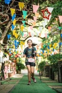 BIB: 2140
                            <button type="button" onclick="openModal(24911834)" class="btn btn-primary btn-sm float-right btn-popup" data-toggle="modal" data-target=".modal-high-quality">
                        <i class="fas fa-shopping-cart"></i> Add to Cart
                    </button>
                                            <button type="button" onclick="isThisMe(24911834, true)" class="btn btn-success btn-sm float-right btn-popup btn-isme hidden" data-toggle="tooltip" data-placement="bottom" title="นี่คือรูปของคุณใช่ไหม คลิกที่นี่เพื่อเอาเข้าอัลบั้ม">
                        <i class="fas fa-plus"></i> Add to album
                    </button>
                    <button type="button" onclick="isThisMe(24911834, false)" class="btn btn-warning btn-sm float-right btn-popup btn-isnotme hidden">
                        <i class="fas fa-ban"></i> Remove from album
                    </button>