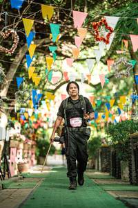 BIB: 2147
                            <button type="button" onclick="openModal(24911800)" class="btn btn-primary btn-sm float-right btn-popup" data-toggle="modal" data-target=".modal-high-quality">
                        <i class="fas fa-shopping-cart"></i> Add to Cart
                    </button>
                                            <button type="button" onclick="isThisMe(24911800, true)" class="btn btn-success btn-sm float-right btn-popup btn-isme hidden" data-toggle="tooltip" data-placement="bottom" title="นี่คือรูปของคุณใช่ไหม คลิกที่นี่เพื่อเอาเข้าอัลบั้ม">
                        <i class="fas fa-plus"></i> Add to album
                    </button>
                    <button type="button" onclick="isThisMe(24911800, false)" class="btn btn-warning btn-sm float-right btn-popup btn-isnotme hidden">
                        <i class="fas fa-ban"></i> Remove from album
                    </button>