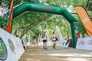 BIB: 2007
                            <button type="button" onclick="openModal(24961826)" class="btn btn-primary btn-sm float-right btn-popup" data-toggle="modal" data-target=".modal-high-quality">
                        <i class="fas fa-shopping-cart"></i> Add to Cart
                    </button>
                                            <button type="button" onclick="isThisMe(24961826, true)" class="btn btn-success btn-sm float-right btn-popup btn-isme hidden" data-toggle="tooltip" data-placement="bottom" title="นี่คือรูปของคุณใช่ไหม คลิกที่นี่เพื่อเอาเข้าอัลบั้ม">
                        <i class="fas fa-plus"></i> Add to album
                    </button>
                    <button type="button" onclick="isThisMe(24961826, false)" class="btn btn-warning btn-sm float-right btn-popup btn-isnotme hidden">
                        <i class="fas fa-ban"></i> Remove from album
                    </button>