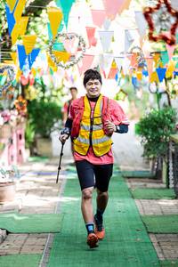 BIB: 
                            <button type="button" onclick="openModal(24977625)" class="btn btn-primary btn-sm float-right btn-popup" data-toggle="modal" data-target=".modal-high-quality">
                        <i class="fas fa-shopping-cart"></i> Add to Cart
                    </button>
                                            <button type="button" onclick="isThisMe(24977625, true)" class="btn btn-success btn-sm float-right btn-popup btn-isme hidden" data-toggle="tooltip" data-placement="bottom" title="นี่คือรูปของคุณใช่ไหม คลิกที่นี่เพื่อเอาเข้าอัลบั้ม">
                        <i class="fas fa-plus"></i> Add to album
                    </button>
                    <button type="button" onclick="isThisMe(24977625, false)" class="btn btn-warning btn-sm float-right btn-popup btn-isnotme hidden">
                        <i class="fas fa-ban"></i> Remove from album
                    </button>