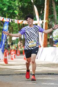 BIB: 1376
                            <button type="button" onclick="openModal(24983201)" class="btn btn-primary btn-sm float-right btn-popup" data-toggle="modal" data-target=".modal-high-quality">
                        <i class="fas fa-shopping-cart"></i> Add to Cart
                    </button>
                                            <button type="button" onclick="isThisMe(24983201, true)" class="btn btn-success btn-sm float-right btn-popup btn-isme hidden" data-toggle="tooltip" data-placement="bottom" title="นี่คือรูปของคุณใช่ไหม คลิกที่นี่เพื่อเอาเข้าอัลบั้ม">
                        <i class="fas fa-plus"></i> Add to album
                    </button>
                    <button type="button" onclick="isThisMe(24983201, false)" class="btn btn-warning btn-sm float-right btn-popup btn-isnotme hidden">
                        <i class="fas fa-ban"></i> Remove from album
                    </button>