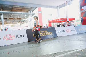 BIB: 
                            <button type="button" onclick="openModal(6601624)" class="btn btn-primary btn-sm float-right btn-popup" data-toggle="modal" data-target=".modal-high-quality">
                        <i class="fas fa-shopping-cart"></i> Add to Cart
                    </button>
                                            <button type="button" onclick="isThisMe(6601624, true)" class="btn btn-success btn-sm float-right btn-popup btn-isme hidden" data-toggle="tooltip" data-placement="bottom" title="นี่คือรูปของคุณใช่ไหม คลิกที่นี่เพื่อเอาเข้าอัลบั้ม">
                        <i class="fas fa-plus"></i> Add to album
                    </button>
                    <button type="button" onclick="isThisMe(6601624, false)" class="btn btn-warning btn-sm float-right btn-popup btn-isnotme hidden">
                        <i class="fas fa-ban"></i> Remove from album
                    </button>