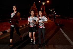 BIB: 7609, 7610
                            <button type="button" onclick="openModal(6605436)" class="btn btn-primary btn-sm float-right btn-popup" data-toggle="modal" data-target=".modal-high-quality">
                        <i class="fas fa-shopping-cart"></i> Add to Cart
                    </button>
                                            <button type="button" onclick="isThisMe(6605436, true)" class="btn btn-success btn-sm float-right btn-popup btn-isme hidden" data-toggle="tooltip" data-placement="bottom" title="นี่คือรูปของคุณใช่ไหม คลิกที่นี่เพื่อเอาเข้าอัลบั้ม">
                        <i class="fas fa-plus"></i> Add to album
                    </button>
                    <button type="button" onclick="isThisMe(6605436, false)" class="btn btn-warning btn-sm float-right btn-popup btn-isnotme hidden">
                        <i class="fas fa-ban"></i> Remove from album
                    </button>