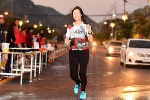 BIB: 2528
                            <button type="button" onclick="openModal(6607140)" class="btn btn-primary btn-sm float-right btn-popup" data-toggle="modal" data-target=".modal-high-quality">
                        <i class="fas fa-shopping-cart"></i> Add to Cart
                    </button>
                                            <button type="button" onclick="isThisMe(6607140, true)" class="btn btn-success btn-sm float-right btn-popup btn-isme hidden" data-toggle="tooltip" data-placement="bottom" title="นี่คือรูปของคุณใช่ไหม คลิกที่นี่เพื่อเอาเข้าอัลบั้ม">
                        <i class="fas fa-plus"></i> Add to album
                    </button>
                    <button type="button" onclick="isThisMe(6607140, false)" class="btn btn-warning btn-sm float-right btn-popup btn-isnotme hidden">
                        <i class="fas fa-ban"></i> Remove from album
                    </button>