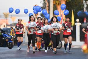 BIB: 2501, 254, 2627
                            <button type="button" onclick="openModal(6604830)" class="btn btn-primary btn-sm float-right btn-popup" data-toggle="modal" data-target=".modal-high-quality">
                        <i class="fas fa-shopping-cart"></i> Add to Cart
                    </button>
                                            <button type="button" onclick="isThisMe(6604830, true)" class="btn btn-success btn-sm float-right btn-popup btn-isme hidden" data-toggle="tooltip" data-placement="bottom" title="นี่คือรูปของคุณใช่ไหม คลิกที่นี่เพื่อเอาเข้าอัลบั้ม">
                        <i class="fas fa-plus"></i> Add to album
                    </button>
                    <button type="button" onclick="isThisMe(6604830, false)" class="btn btn-warning btn-sm float-right btn-popup btn-isnotme hidden">
                        <i class="fas fa-ban"></i> Remove from album
                    </button>