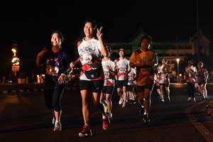 BIB: 0418, 6476
                            <button type="button" onclick="openModal(6604270)" class="btn btn-primary btn-sm float-right btn-popup" data-toggle="modal" data-target=".modal-high-quality">
                        <i class="fas fa-shopping-cart"></i> Add to Cart
                    </button>
                                            <button type="button" onclick="isThisMe(6604270, true)" class="btn btn-success btn-sm float-right btn-popup btn-isme hidden" data-toggle="tooltip" data-placement="bottom" title="นี่คือรูปของคุณใช่ไหม คลิกที่นี่เพื่อเอาเข้าอัลบั้ม">
                        <i class="fas fa-plus"></i> Add to album
                    </button>
                    <button type="button" onclick="isThisMe(6604270, false)" class="btn btn-warning btn-sm float-right btn-popup btn-isnotme hidden">
                        <i class="fas fa-ban"></i> Remove from album
                    </button>