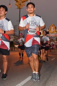 BIB: 6357, 2477
                            <button type="button" onclick="openModal(6585258)" class="btn btn-primary btn-sm float-right btn-popup" data-toggle="modal" data-target=".modal-high-quality">
                        <i class="fas fa-shopping-cart"></i> Add to Cart
                    </button>
                                            <button type="button" onclick="isThisMe(6585258, true)" class="btn btn-success btn-sm float-right btn-popup btn-isme hidden" data-toggle="tooltip" data-placement="bottom" title="นี่คือรูปของคุณใช่ไหม คลิกที่นี่เพื่อเอาเข้าอัลบั้ม">
                        <i class="fas fa-plus"></i> Add to album
                    </button>
                    <button type="button" onclick="isThisMe(6585258, false)" class="btn btn-warning btn-sm float-right btn-popup btn-isnotme hidden">
                        <i class="fas fa-ban"></i> Remove from album
                    </button>