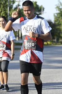 BIB: 3010, 047, 128
                            <button type="button" onclick="openModal(6162904)" class="btn btn-primary btn-sm float-right btn-popup" data-toggle="modal" data-target=".modal-high-quality">
                        <i class="fas fa-shopping-cart"></i> Add to Cart
                    </button>
                                            <button type="button" onclick="isThisMe(6162904, true)" class="btn btn-success btn-sm float-right btn-popup btn-isme hidden" data-toggle="tooltip" data-placement="bottom" title="นี่คือรูปของคุณใช่ไหม คลิกที่นี่เพื่อเอาเข้าอัลบั้ม">
                        <i class="fas fa-plus"></i> Add to album
                    </button>
                    <button type="button" onclick="isThisMe(6162904, false)" class="btn btn-warning btn-sm float-right btn-popup btn-isnotme hidden">
                        <i class="fas fa-ban"></i> Remove from album
                    </button>