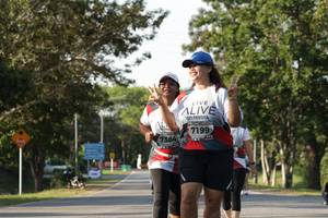 BIB: 7199, 7384
                            <button type="button" onclick="openModal(6169559)" class="btn btn-primary btn-sm float-right btn-popup" data-toggle="modal" data-target=".modal-high-quality">
                        <i class="fas fa-shopping-cart"></i> Add to Cart
                    </button>
                                            <button type="button" onclick="isThisMe(6169559, true)" class="btn btn-success btn-sm float-right btn-popup btn-isme hidden" data-toggle="tooltip" data-placement="bottom" title="นี่คือรูปของคุณใช่ไหม คลิกที่นี่เพื่อเอาเข้าอัลบั้ม">
                        <i class="fas fa-plus"></i> Add to album
                    </button>
                    <button type="button" onclick="isThisMe(6169559, false)" class="btn btn-warning btn-sm float-right btn-popup btn-isnotme hidden">
                        <i class="fas fa-ban"></i> Remove from album
                    </button>