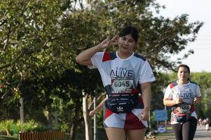 BIB: 6045, 7456
                            <button type="button" onclick="openModal(6170618)" class="btn btn-primary btn-sm float-right btn-popup" data-toggle="modal" data-target=".modal-high-quality">
                        <i class="fas fa-shopping-cart"></i> Add to Cart
                    </button>
                                            <button type="button" onclick="isThisMe(6170618, true)" class="btn btn-success btn-sm float-right btn-popup btn-isme hidden" data-toggle="tooltip" data-placement="bottom" title="นี่คือรูปของคุณใช่ไหม คลิกที่นี่เพื่อเอาเข้าอัลบั้ม">
                        <i class="fas fa-plus"></i> Add to album
                    </button>
                    <button type="button" onclick="isThisMe(6170618, false)" class="btn btn-warning btn-sm float-right btn-popup btn-isnotme hidden">
                        <i class="fas fa-ban"></i> Remove from album
                    </button>