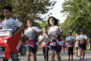 BIB: 7295, 7405, 5234, 7199, 7384, 017
                            <button type="button" onclick="openModal(6169556)" class="btn btn-primary btn-sm float-right btn-popup" data-toggle="modal" data-target=".modal-high-quality">
                        <i class="fas fa-shopping-cart"></i> Add to Cart
                    </button>
                                            <button type="button" onclick="isThisMe(6169556, true)" class="btn btn-success btn-sm float-right btn-popup btn-isme hidden" data-toggle="tooltip" data-placement="bottom" title="นี่คือรูปของคุณใช่ไหม คลิกที่นี่เพื่อเอาเข้าอัลบั้ม">
                        <i class="fas fa-plus"></i> Add to album
                    </button>
                    <button type="button" onclick="isThisMe(6169556, false)" class="btn btn-warning btn-sm float-right btn-popup btn-isnotme hidden">
                        <i class="fas fa-ban"></i> Remove from album
                    </button>