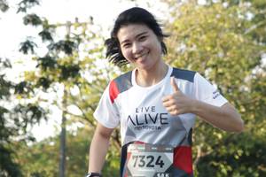 BIB: 7324
                            <button type="button" onclick="openModal(6165554)" class="btn btn-primary btn-sm float-right btn-popup" data-toggle="modal" data-target=".modal-high-quality">
                        <i class="fas fa-shopping-cart"></i> Add to Cart
                    </button>
                                            <button type="button" onclick="isThisMe(6165554, true)" class="btn btn-success btn-sm float-right btn-popup btn-isme hidden" data-toggle="tooltip" data-placement="bottom" title="นี่คือรูปของคุณใช่ไหม คลิกที่นี่เพื่อเอาเข้าอัลบั้ม">
                        <i class="fas fa-plus"></i> Add to album
                    </button>
                    <button type="button" onclick="isThisMe(6165554, false)" class="btn btn-warning btn-sm float-right btn-popup btn-isnotme hidden">
                        <i class="fas fa-ban"></i> Remove from album
                    </button>