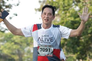 BIB: 7091
                            <button type="button" onclick="openModal(6165532)" class="btn btn-primary btn-sm float-right btn-popup" data-toggle="modal" data-target=".modal-high-quality">
                        <i class="fas fa-shopping-cart"></i> Add to Cart
                    </button>
                                            <button type="button" onclick="isThisMe(6165532, true)" class="btn btn-success btn-sm float-right btn-popup btn-isme hidden" data-toggle="tooltip" data-placement="bottom" title="นี่คือรูปของคุณใช่ไหม คลิกที่นี่เพื่อเอาเข้าอัลบั้ม">
                        <i class="fas fa-plus"></i> Add to album
                    </button>
                    <button type="button" onclick="isThisMe(6165532, false)" class="btn btn-warning btn-sm float-right btn-popup btn-isnotme hidden">
                        <i class="fas fa-ban"></i> Remove from album
                    </button>