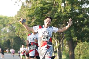 BIB: 7091, 5055
                            <button type="button" onclick="openModal(6165530)" class="btn btn-primary btn-sm float-right btn-popup" data-toggle="modal" data-target=".modal-high-quality">
                        <i class="fas fa-shopping-cart"></i> Add to Cart
                    </button>
                                            <button type="button" onclick="isThisMe(6165530, true)" class="btn btn-success btn-sm float-right btn-popup btn-isme hidden" data-toggle="tooltip" data-placement="bottom" title="นี่คือรูปของคุณใช่ไหม คลิกที่นี่เพื่อเอาเข้าอัลบั้ม">
                        <i class="fas fa-plus"></i> Add to album
                    </button>
                    <button type="button" onclick="isThisMe(6165530, false)" class="btn btn-warning btn-sm float-right btn-popup btn-isnotme hidden">
                        <i class="fas fa-ban"></i> Remove from album
                    </button>