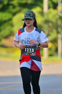 BIB: 1113, 128
                            <button type="button" onclick="openModal(6156637)" class="btn btn-primary btn-sm float-right btn-popup" data-toggle="modal" data-target=".modal-high-quality">
                        <i class="fas fa-shopping-cart"></i> Add to Cart
                    </button>
                                            <button type="button" onclick="isThisMe(6156637, true)" class="btn btn-success btn-sm float-right btn-popup btn-isme hidden" data-toggle="tooltip" data-placement="bottom" title="นี่คือรูปของคุณใช่ไหม คลิกที่นี่เพื่อเอาเข้าอัลบั้ม">
                        <i class="fas fa-plus"></i> Add to album
                    </button>
                    <button type="button" onclick="isThisMe(6156637, false)" class="btn btn-warning btn-sm float-right btn-popup btn-isnotme hidden">
                        <i class="fas fa-ban"></i> Remove from album
                    </button>