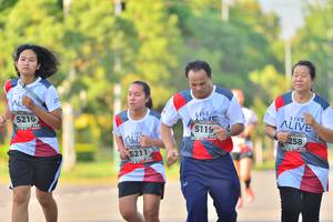 BIB: 5210, 5119, 258, 5211
                            <button type="button" onclick="openModal(6156641)" class="btn btn-primary btn-sm float-right btn-popup" data-toggle="modal" data-target=".modal-high-quality">
                        <i class="fas fa-shopping-cart"></i> Add to Cart
                    </button>
                                            <button type="button" onclick="isThisMe(6156641, true)" class="btn btn-success btn-sm float-right btn-popup btn-isme hidden" data-toggle="tooltip" data-placement="bottom" title="นี่คือรูปของคุณใช่ไหม คลิกที่นี่เพื่อเอาเข้าอัลบั้ม">
                        <i class="fas fa-plus"></i> Add to album
                    </button>
                    <button type="button" onclick="isThisMe(6156641, false)" class="btn btn-warning btn-sm float-right btn-popup btn-isnotme hidden">
                        <i class="fas fa-ban"></i> Remove from album
                    </button>