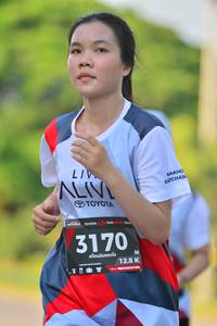 BIB: 3170, 128
                            <button type="button" onclick="openModal(6156624)" class="btn btn-primary btn-sm float-right btn-popup" data-toggle="modal" data-target=".modal-high-quality">
                        <i class="fas fa-shopping-cart"></i> Add to Cart
                    </button>
                                            <button type="button" onclick="isThisMe(6156624, true)" class="btn btn-success btn-sm float-right btn-popup btn-isme hidden" data-toggle="tooltip" data-placement="bottom" title="นี่คือรูปของคุณใช่ไหม คลิกที่นี่เพื่อเอาเข้าอัลบั้ม">
                        <i class="fas fa-plus"></i> Add to album
                    </button>
                    <button type="button" onclick="isThisMe(6156624, false)" class="btn btn-warning btn-sm float-right btn-popup btn-isnotme hidden">
                        <i class="fas fa-ban"></i> Remove from album
                    </button>