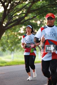 BIB: 111, 3228
                            <button type="button" onclick="openModal(6153046)" class="btn btn-primary btn-sm float-right btn-popup" data-toggle="modal" data-target=".modal-high-quality">
                        <i class="fas fa-shopping-cart"></i> Add to Cart
                    </button>
                                            <button type="button" onclick="isThisMe(6153046, true)" class="btn btn-success btn-sm float-right btn-popup btn-isme hidden" data-toggle="tooltip" data-placement="bottom" title="นี่คือรูปของคุณใช่ไหม คลิกที่นี่เพื่อเอาเข้าอัลบั้ม">
                        <i class="fas fa-plus"></i> Add to album
                    </button>
                    <button type="button" onclick="isThisMe(6153046, false)" class="btn btn-warning btn-sm float-right btn-popup btn-isnotme hidden">
                        <i class="fas fa-ban"></i> Remove from album
                    </button>