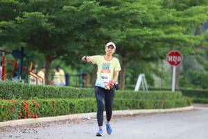 BIB: 853
                            <button type="button" onclick="openModal(13034207)" class="btn btn-primary btn-sm float-right btn-popup" data-toggle="modal" data-target=".modal-high-quality">
                        <i class="fas fa-shopping-cart"></i> Add to Cart
                    </button>
                                            <button type="button" onclick="isThisMe(13034207, true)" class="btn btn-success btn-sm float-right btn-popup btn-isme hidden" data-toggle="tooltip" data-placement="bottom" title="นี่คือรูปของคุณใช่ไหม คลิกที่นี่เพื่อเอาเข้าอัลบั้ม">
                        <i class="fas fa-plus"></i> Add to album
                    </button>
                    <button type="button" onclick="isThisMe(13034207, false)" class="btn btn-warning btn-sm float-right btn-popup btn-isnotme hidden">
                        <i class="fas fa-ban"></i> Remove from album
                    </button>