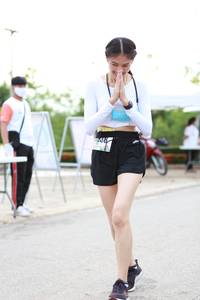 BIB: 
                            <button type="button" onclick="openModal(13038617)" class="btn btn-primary btn-sm float-right btn-popup" data-toggle="modal" data-target=".modal-high-quality">
                        <i class="fas fa-shopping-cart"></i> Add to Cart
                    </button>
                                            <button type="button" onclick="isThisMe(13038617, true)" class="btn btn-success btn-sm float-right btn-popup btn-isme hidden" data-toggle="tooltip" data-placement="bottom" title="นี่คือรูปของคุณใช่ไหม คลิกที่นี่เพื่อเอาเข้าอัลบั้ม">
                        <i class="fas fa-plus"></i> Add to album
                    </button>
                    <button type="button" onclick="isThisMe(13038617, false)" class="btn btn-warning btn-sm float-right btn-popup btn-isnotme hidden">
                        <i class="fas fa-ban"></i> Remove from album
                    </button>