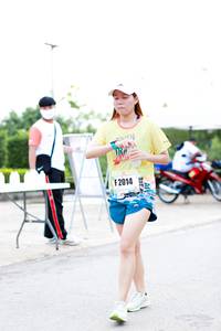 BIB: 2014
                            <button type="button" onclick="openModal(13047777)" class="btn btn-primary btn-sm float-right btn-popup" data-toggle="modal" data-target=".modal-high-quality">
                        <i class="fas fa-shopping-cart"></i> Add to Cart
                    </button>
                                            <button type="button" onclick="isThisMe(13047777, true)" class="btn btn-success btn-sm float-right btn-popup btn-isme hidden" data-toggle="tooltip" data-placement="bottom" title="นี่คือรูปของคุณใช่ไหม คลิกที่นี่เพื่อเอาเข้าอัลบั้ม">
                        <i class="fas fa-plus"></i> Add to album
                    </button>
                    <button type="button" onclick="isThisMe(13047777, false)" class="btn btn-warning btn-sm float-right btn-popup btn-isnotme hidden">
                        <i class="fas fa-ban"></i> Remove from album
                    </button>