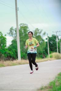 BIB: 1052
                            <button type="button" onclick="openModal(13045193)" class="btn btn-primary btn-sm float-right btn-popup" data-toggle="modal" data-target=".modal-high-quality">
                        <i class="fas fa-shopping-cart"></i> Add to Cart
                    </button>
                                            <button type="button" onclick="isThisMe(13045193, true)" class="btn btn-success btn-sm float-right btn-popup btn-isme hidden" data-toggle="tooltip" data-placement="bottom" title="นี่คือรูปของคุณใช่ไหม คลิกที่นี่เพื่อเอาเข้าอัลบั้ม">
                        <i class="fas fa-plus"></i> Add to album
                    </button>
                    <button type="button" onclick="isThisMe(13045193, false)" class="btn btn-warning btn-sm float-right btn-popup btn-isnotme hidden">
                        <i class="fas fa-ban"></i> Remove from album
                    </button>