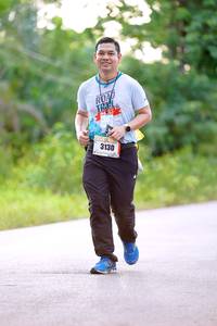 BIB: 3130
                            <button type="button" onclick="openModal(13036069)" class="btn btn-primary btn-sm float-right btn-popup" data-toggle="modal" data-target=".modal-high-quality">
                        <i class="fas fa-shopping-cart"></i> Add to Cart
                    </button>
                                            <button type="button" onclick="isThisMe(13036069, true)" class="btn btn-success btn-sm float-right btn-popup btn-isme hidden" data-toggle="tooltip" data-placement="bottom" title="นี่คือรูปของคุณใช่ไหม คลิกที่นี่เพื่อเอาเข้าอัลบั้ม">
                        <i class="fas fa-plus"></i> Add to album
                    </button>
                    <button type="button" onclick="isThisMe(13036069, false)" class="btn btn-warning btn-sm float-right btn-popup btn-isnotme hidden">
                        <i class="fas fa-ban"></i> Remove from album
                    </button>