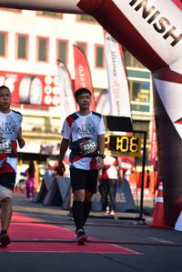 BIB: 2342, 283
                            <button type="button" onclick="openModal(6598087)" class="btn btn-primary btn-sm float-right btn-popup" data-toggle="modal" data-target=".modal-high-quality">
                        <i class="fas fa-shopping-cart"></i> Add to Cart
                    </button>
                                            <button type="button" onclick="isThisMe(6598087, true)" class="btn btn-success btn-sm float-right btn-popup btn-isme hidden" data-toggle="tooltip" data-placement="bottom" title="นี่คือรูปของคุณใช่ไหม คลิกที่นี่เพื่อเอาเข้าอัลบั้ม">
                        <i class="fas fa-plus"></i> Add to album
                    </button>
                    <button type="button" onclick="isThisMe(6598087, false)" class="btn btn-warning btn-sm float-right btn-popup btn-isnotme hidden">
                        <i class="fas fa-ban"></i> Remove from album
                    </button>