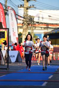 BIB: 6444, 6395
                            <button type="button" onclick="openModal(6598077)" class="btn btn-primary btn-sm float-right btn-popup" data-toggle="modal" data-target=".modal-high-quality">
                        <i class="fas fa-shopping-cart"></i> Add to Cart
                    </button>
                                            <button type="button" onclick="isThisMe(6598077, true)" class="btn btn-success btn-sm float-right btn-popup btn-isme hidden" data-toggle="tooltip" data-placement="bottom" title="นี่คือรูปของคุณใช่ไหม คลิกที่นี่เพื่อเอาเข้าอัลบั้ม">
                        <i class="fas fa-plus"></i> Add to album
                    </button>
                    <button type="button" onclick="isThisMe(6598077, false)" class="btn btn-warning btn-sm float-right btn-popup btn-isnotme hidden">
                        <i class="fas fa-ban"></i> Remove from album
                    </button>