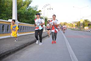 BIB: 040
                            <button type="button" onclick="openModal(6137948)" class="btn btn-primary btn-sm float-right btn-popup" data-toggle="modal" data-target=".modal-high-quality">
                        <i class="fas fa-shopping-cart"></i> Add to Cart
                    </button>
                                            <button type="button" onclick="isThisMe(6137948, true)" class="btn btn-success btn-sm float-right btn-popup btn-isme hidden" data-toggle="tooltip" data-placement="bottom" title="นี่คือรูปของคุณใช่ไหม คลิกที่นี่เพื่อเอาเข้าอัลบั้ม">
                        <i class="fas fa-plus"></i> Add to album
                    </button>
                    <button type="button" onclick="isThisMe(6137948, false)" class="btn btn-warning btn-sm float-right btn-popup btn-isnotme hidden">
                        <i class="fas fa-ban"></i> Remove from album
                    </button>