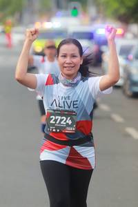 BIB: 2724, 128
                            <button type="button" onclick="openModal(5961035)" class="btn btn-primary btn-sm float-right btn-popup" data-toggle="modal" data-target=".modal-high-quality">
                        <i class="fas fa-shopping-cart"></i> Add to Cart
                    </button>
                                            <button type="button" onclick="isThisMe(5961035, true)" class="btn btn-success btn-sm float-right btn-popup btn-isme hidden" data-toggle="tooltip" data-placement="bottom" title="นี่คือรูปของคุณใช่ไหม คลิกที่นี่เพื่อเอาเข้าอัลบั้ม">
                        <i class="fas fa-plus"></i> Add to album
                    </button>
                    <button type="button" onclick="isThisMe(5961035, false)" class="btn btn-warning btn-sm float-right btn-popup btn-isnotme hidden">
                        <i class="fas fa-ban"></i> Remove from album
                    </button>