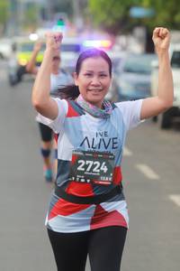 BIB: 2724, 128
                            <button type="button" onclick="openModal(5961056)" class="btn btn-primary btn-sm float-right btn-popup" data-toggle="modal" data-target=".modal-high-quality">
                        <i class="fas fa-shopping-cart"></i> Add to Cart
                    </button>
                                            <button type="button" onclick="isThisMe(5961056, true)" class="btn btn-success btn-sm float-right btn-popup btn-isme hidden" data-toggle="tooltip" data-placement="bottom" title="นี่คือรูปของคุณใช่ไหม คลิกที่นี่เพื่อเอาเข้าอัลบั้ม">
                        <i class="fas fa-plus"></i> Add to album
                    </button>
                    <button type="button" onclick="isThisMe(5961056, false)" class="btn btn-warning btn-sm float-right btn-popup btn-isnotme hidden">
                        <i class="fas fa-ban"></i> Remove from album
                    </button>